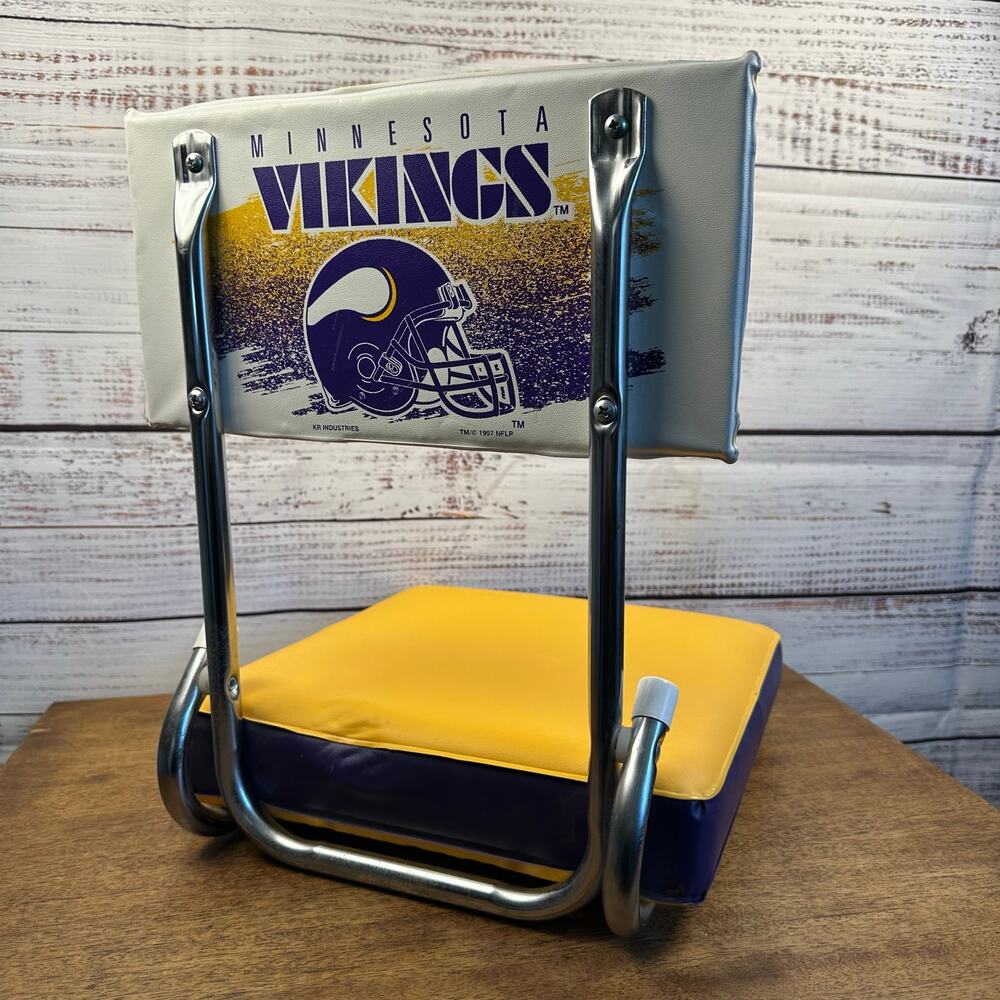 VTG 1997 Minnesota Vikings NFL Football Padded Folding Stadium Seat Bench